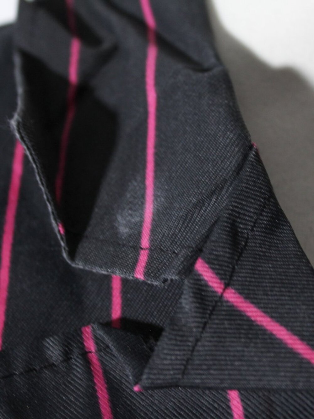 Spirit Halloween Mens Pink Pinstripe Gangster Suit L - Picture 8 of 16